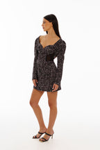 Dress with a sweetheart necklineDress